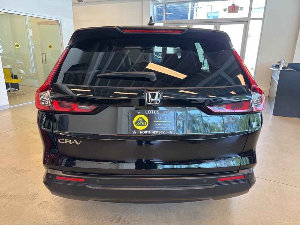 used 2024 Honda CR-V car, priced at $31,900