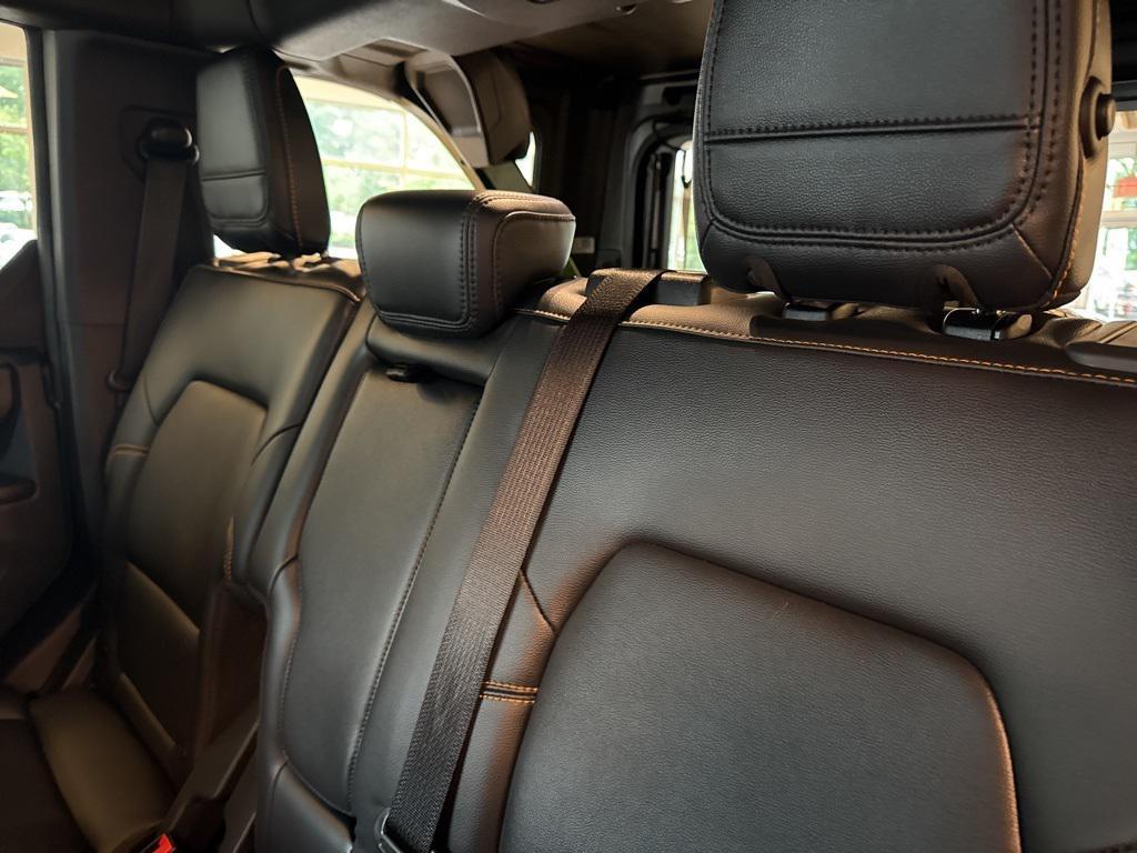 used 2024 Ford Bronco car, priced at $51,900
