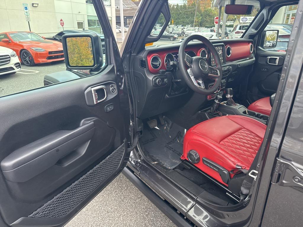 used 2023 Jeep Gladiator car, priced at $39,900