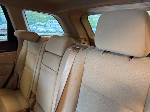 used 2022 Jeep Grand Cherokee car, priced at $25,900