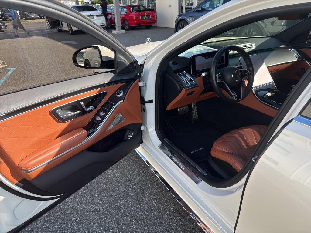 used 2022 Mercedes-Benz S-Class car, priced at $72,900