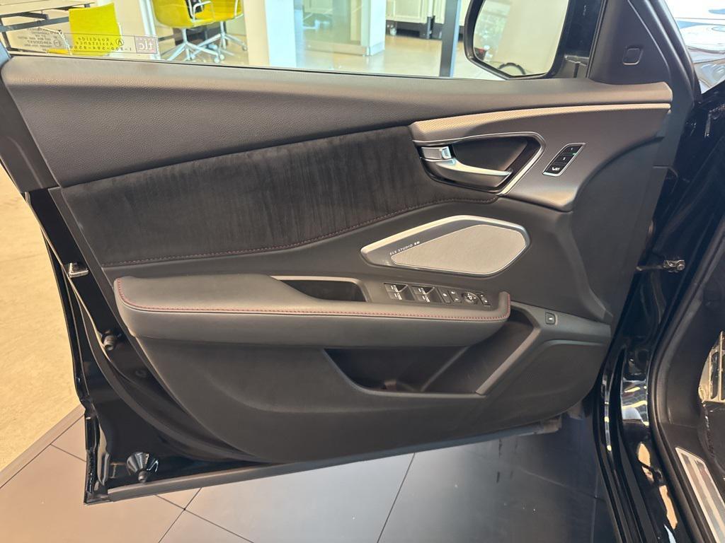 used 2022 Acura RDX car, priced at $35,900