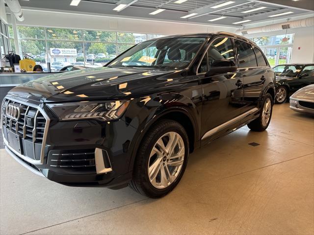 used 2024 Audi Q7 car, priced at $57,900