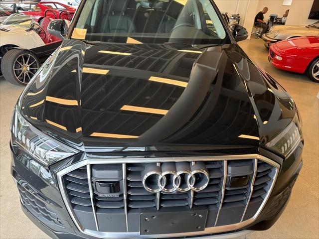 used 2024 Audi Q7 car, priced at $57,900