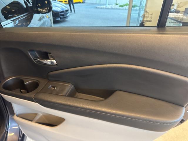 used 2021 Honda Pilot car, priced at $24,900