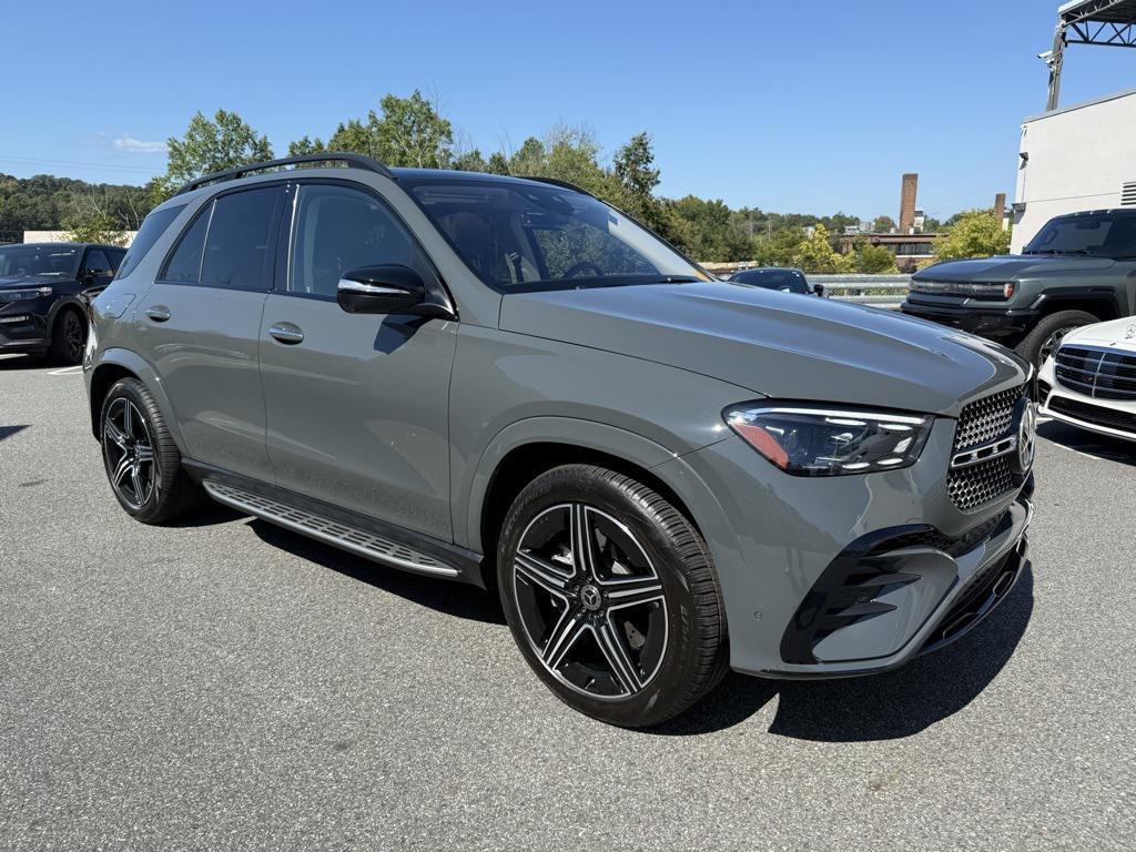 used 2025 Mercedes-Benz GLE 580 car, priced at $87,900