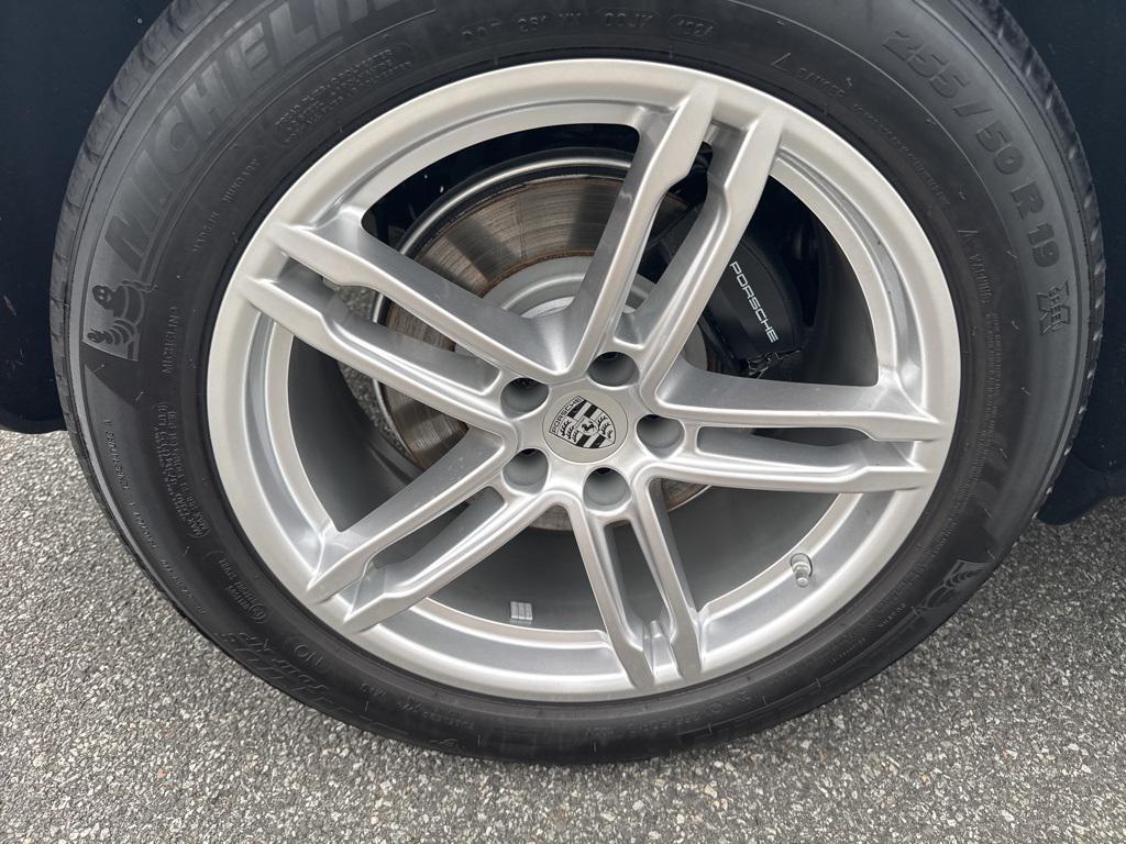 used 2025 Porsche Macan car, priced at $59,900