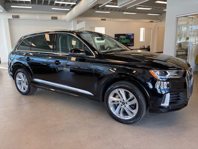 used 2022 Audi Q7 car, priced at $39,900