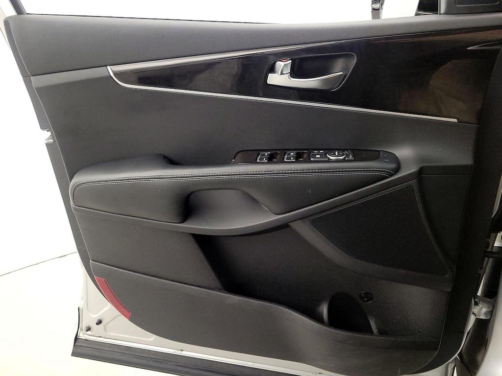 used 2016 Kia Sorento car, priced at $14,599