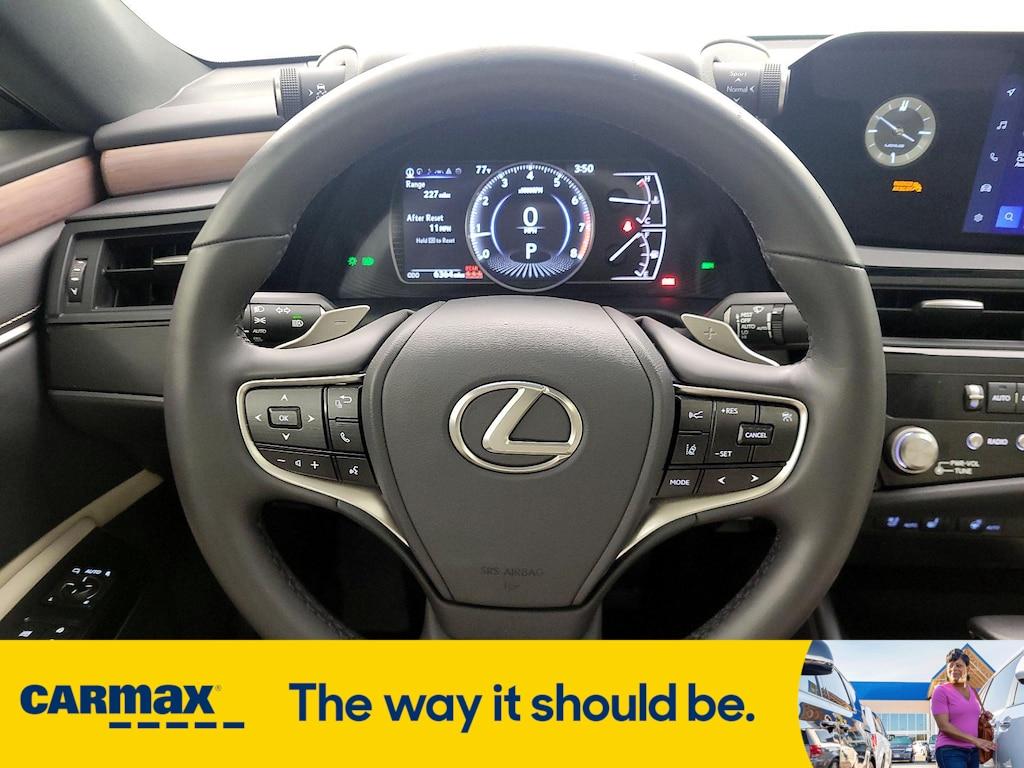 used 2024 Lexus ES 250 car, priced at $38,998