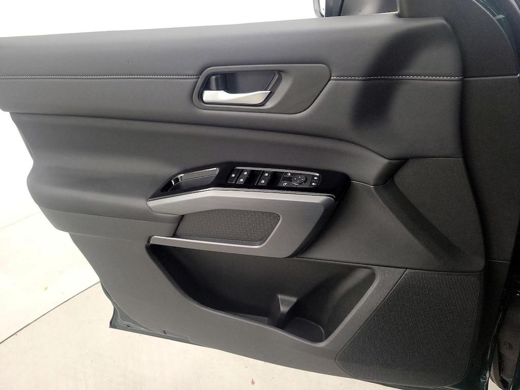 used 2024 Nissan Pathfinder car, priced at $37,998