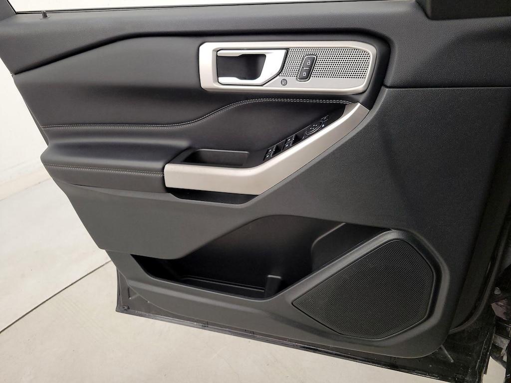 used 2023 Ford Explorer car, priced at $30,998