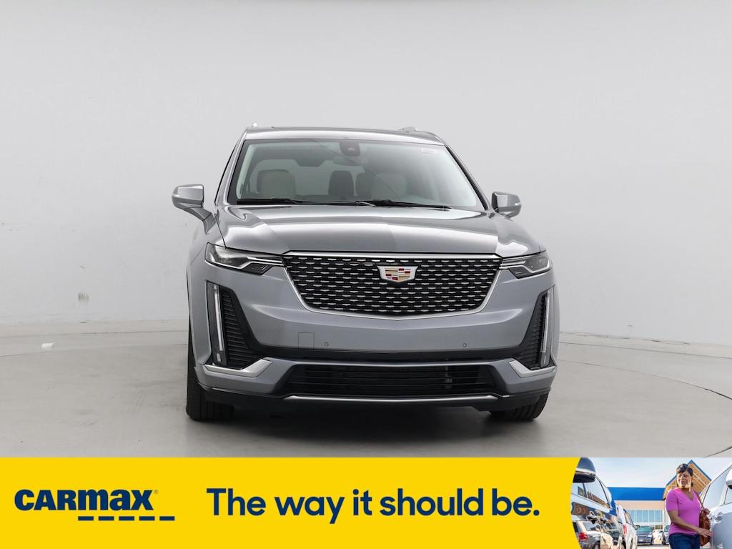 used 2024 Cadillac XT6 car, priced at $47,998
