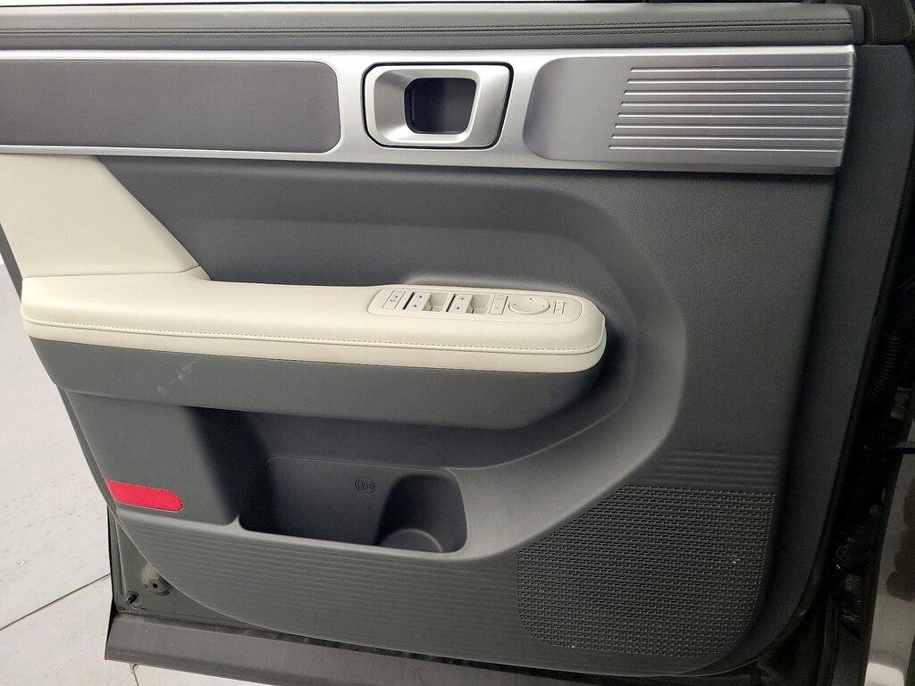 used 2024 Hyundai Santa Fe car, priced at $32,998