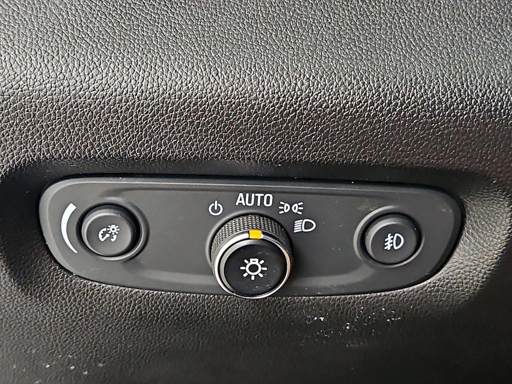 used 2019 Chevrolet Traverse car, priced at $21,998