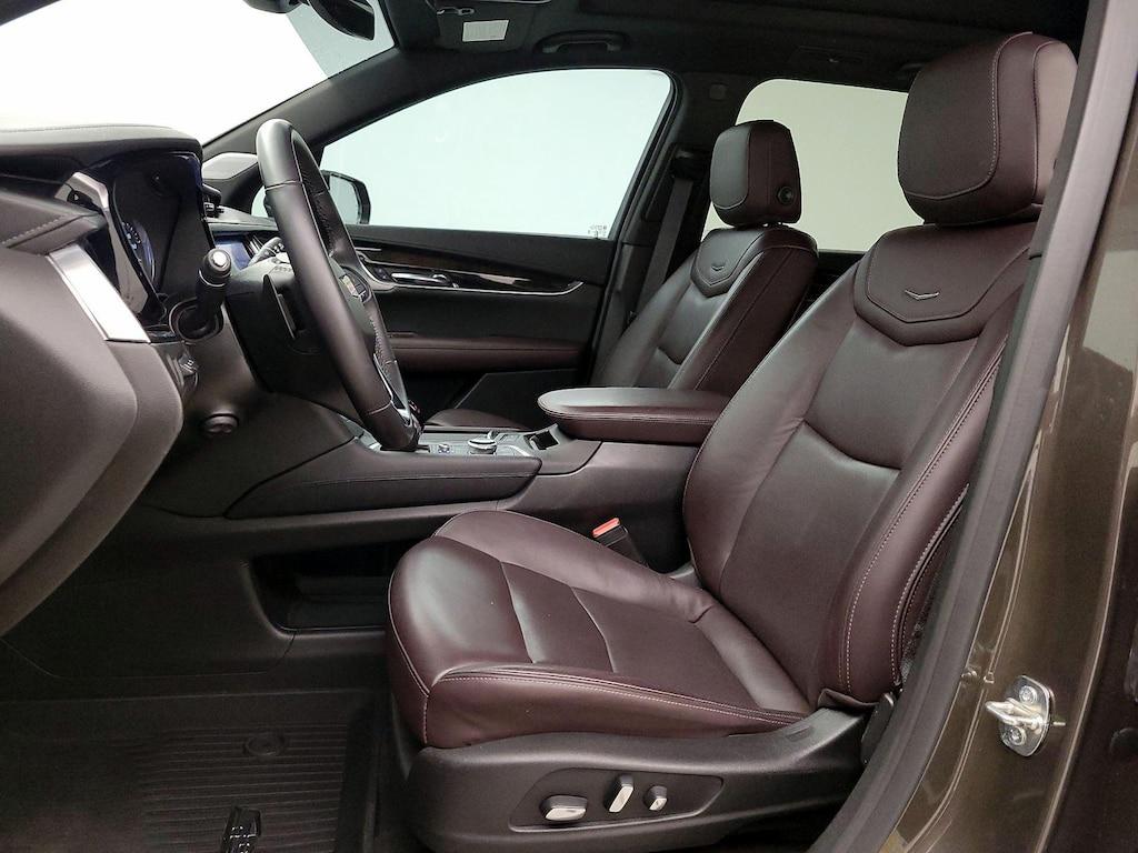 used 2020 Cadillac XT6 car, priced at $27,998