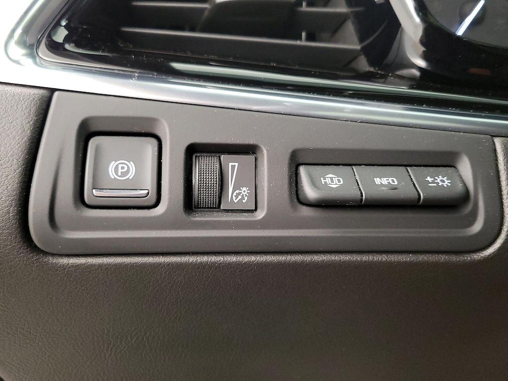 used 2020 Cadillac XT6 car, priced at $27,998