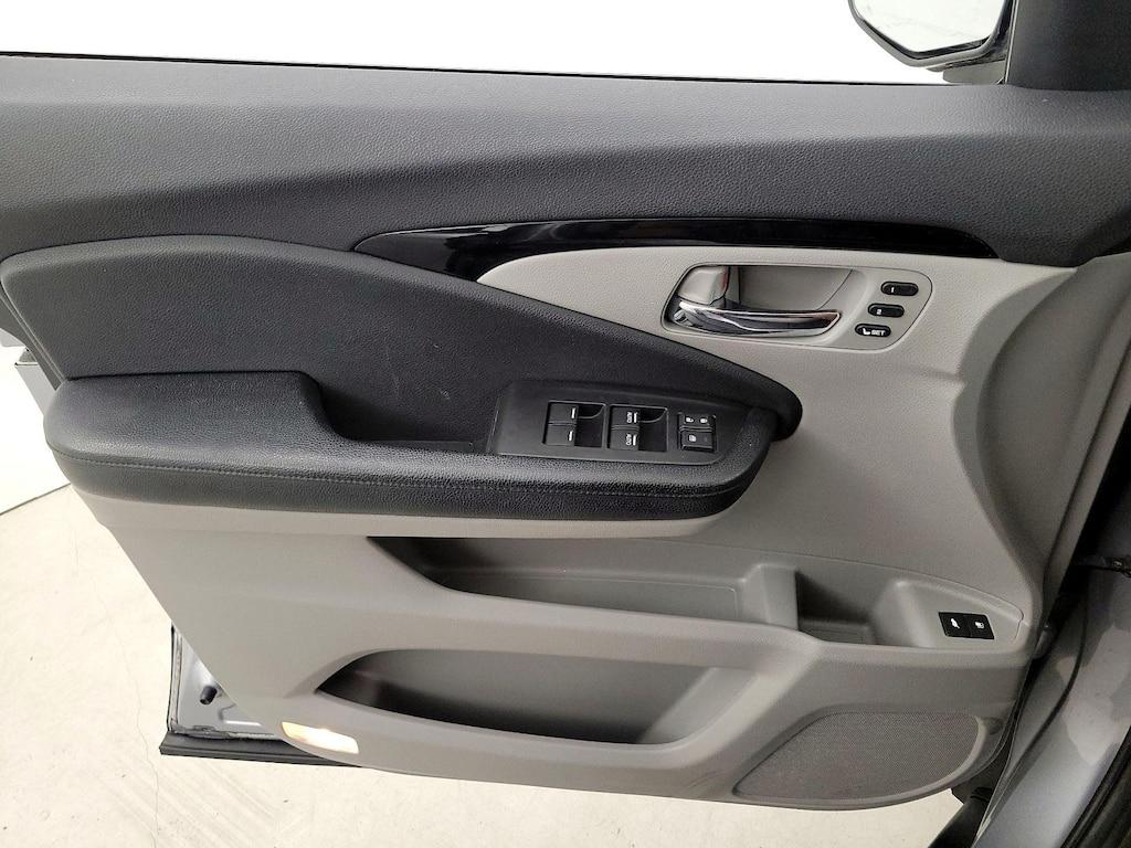 used 2017 Honda Pilot car, priced at $21,998