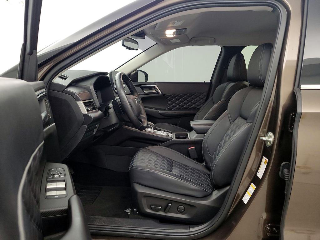 used 2024 Mitsubishi Outlander car, priced at $29,998