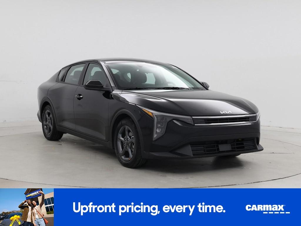 used 2025 Kia K4 car, priced at $25,998