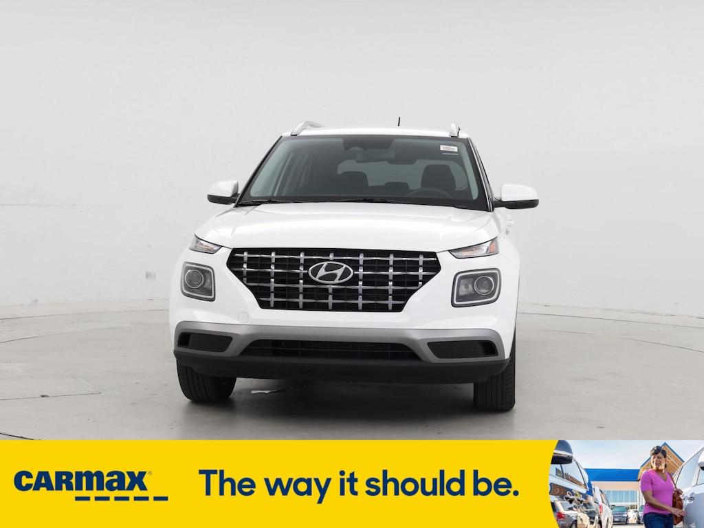 used 2023 Hyundai Venue car, priced at $19,998