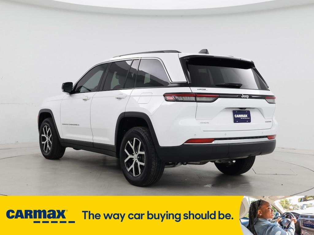 used 2024 Jeep Grand Cherokee car, priced at $35,998
