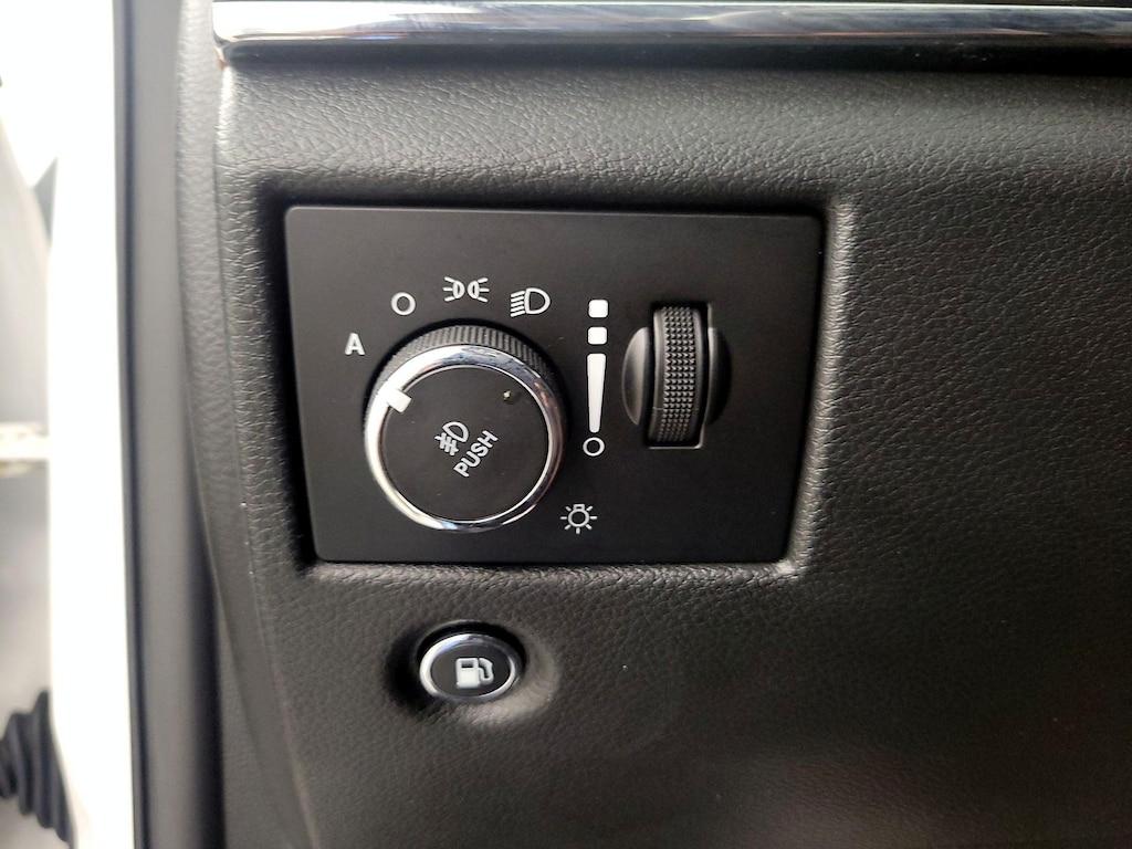 used 2019 Jeep Grand Cherokee car, priced at $31,998