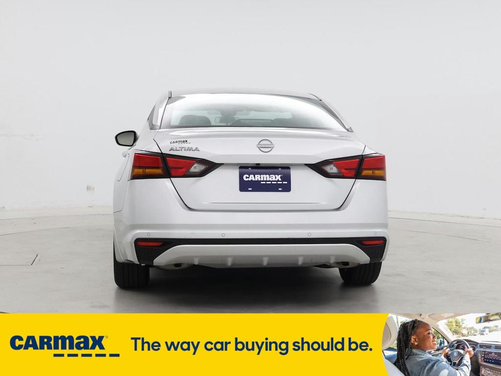 used 2023 Nissan Altima car, priced at $22,998