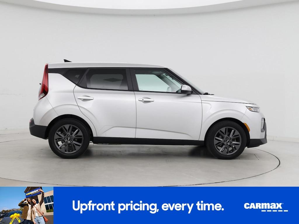 used 2021 Kia Soul car, priced at $17,998