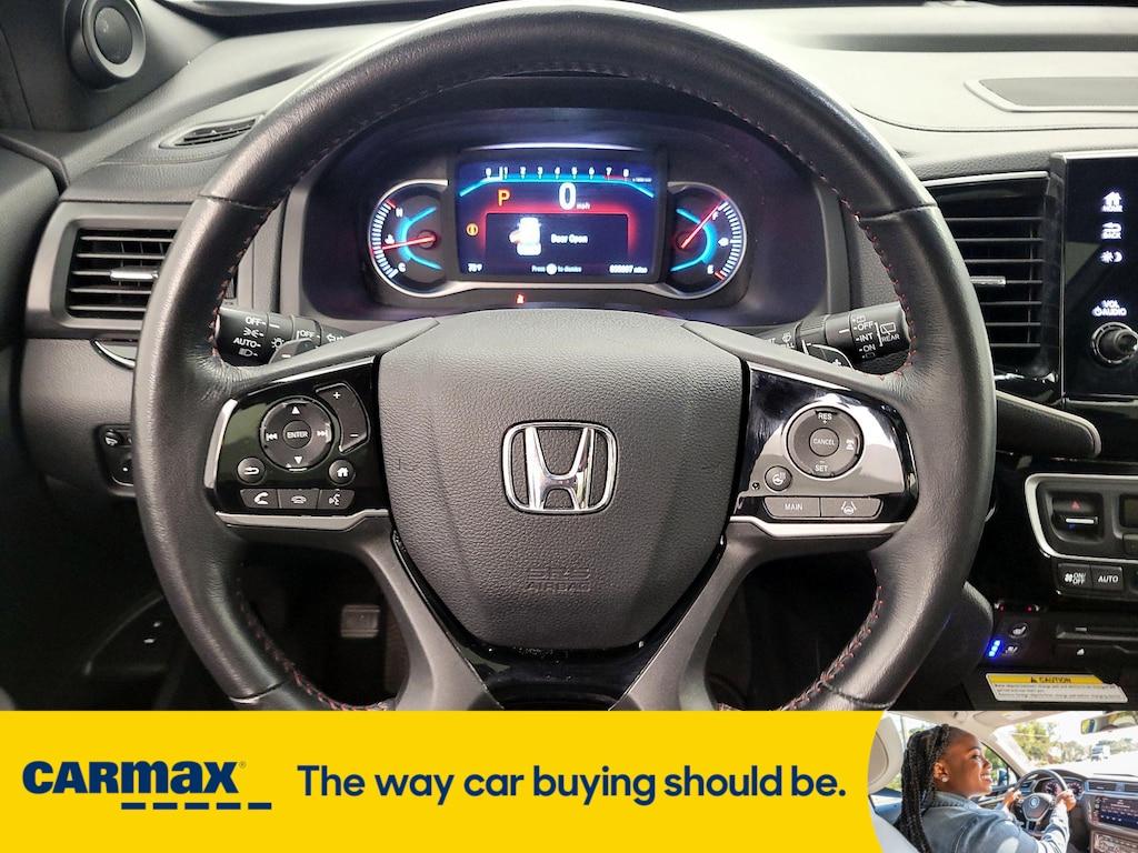 used 2022 Honda Pilot car, priced at $36,998