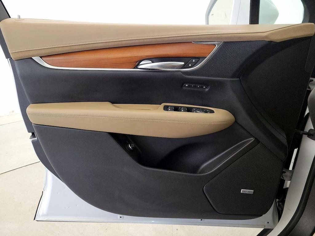 used 2017 Cadillac XT5 car, priced at $19,998