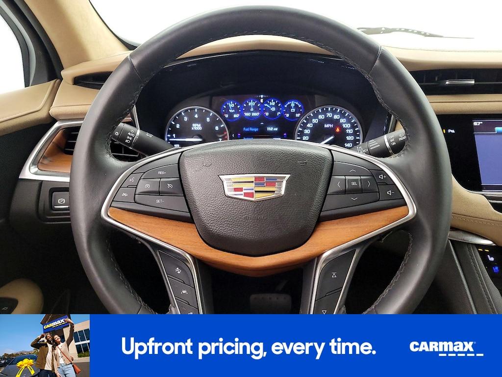 used 2017 Cadillac XT5 car, priced at $19,998