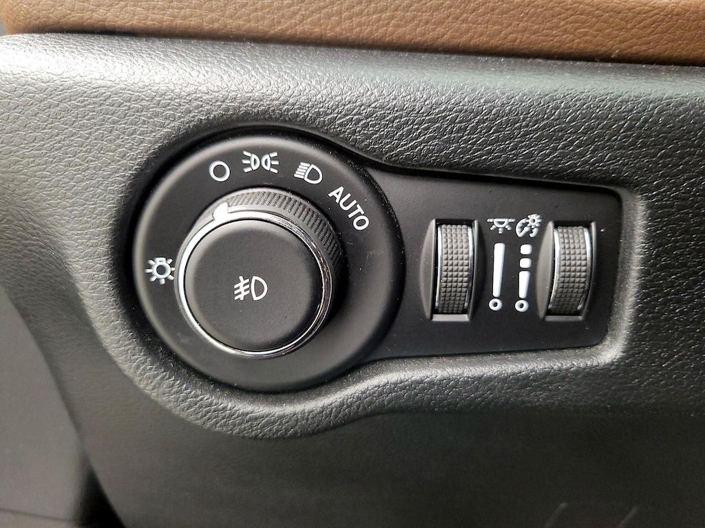 used 2017 Chrysler Pacifica car, priced at $20,998