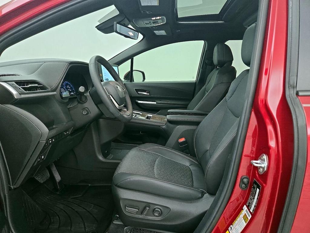 used 2025 Toyota Sienna car, priced at $51,998