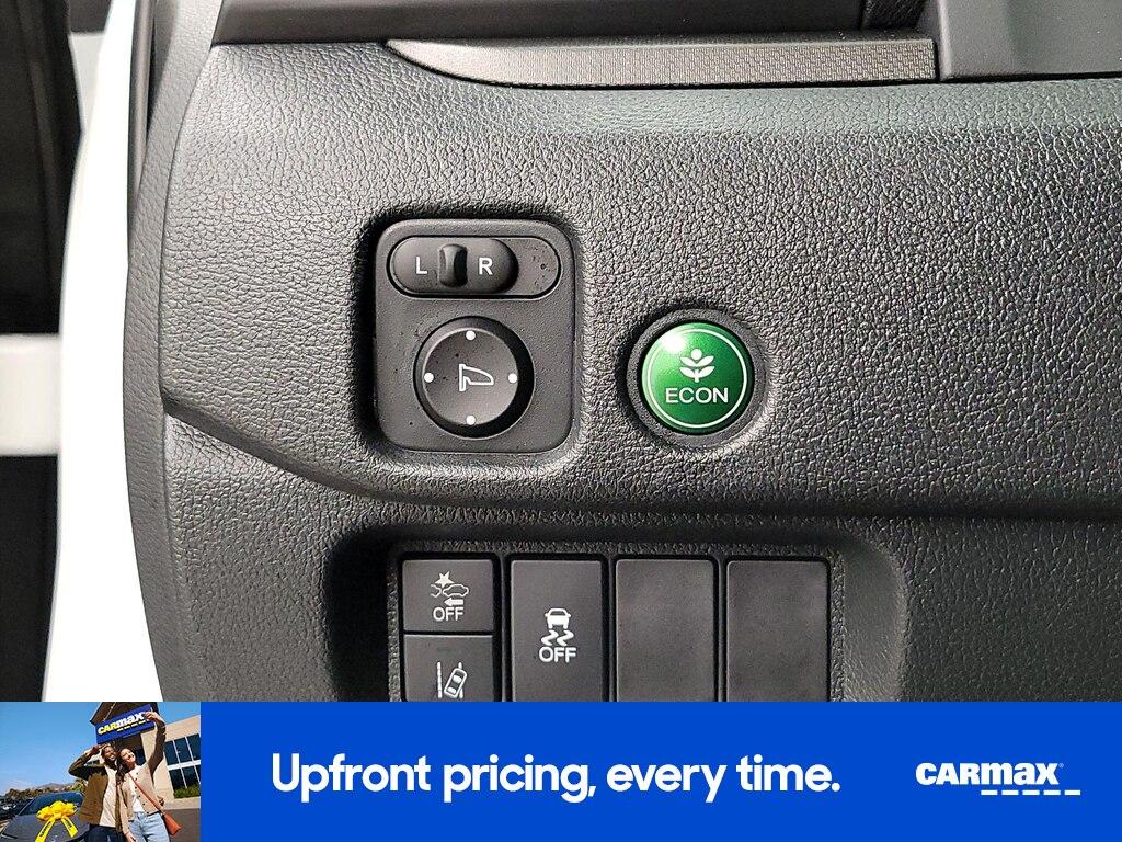 used 2022 Honda Pilot car, priced at $33,998