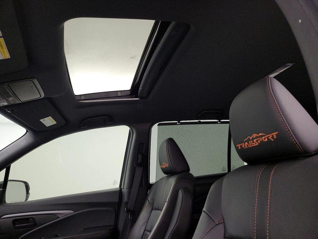 used 2022 Honda Pilot car, priced at $33,998