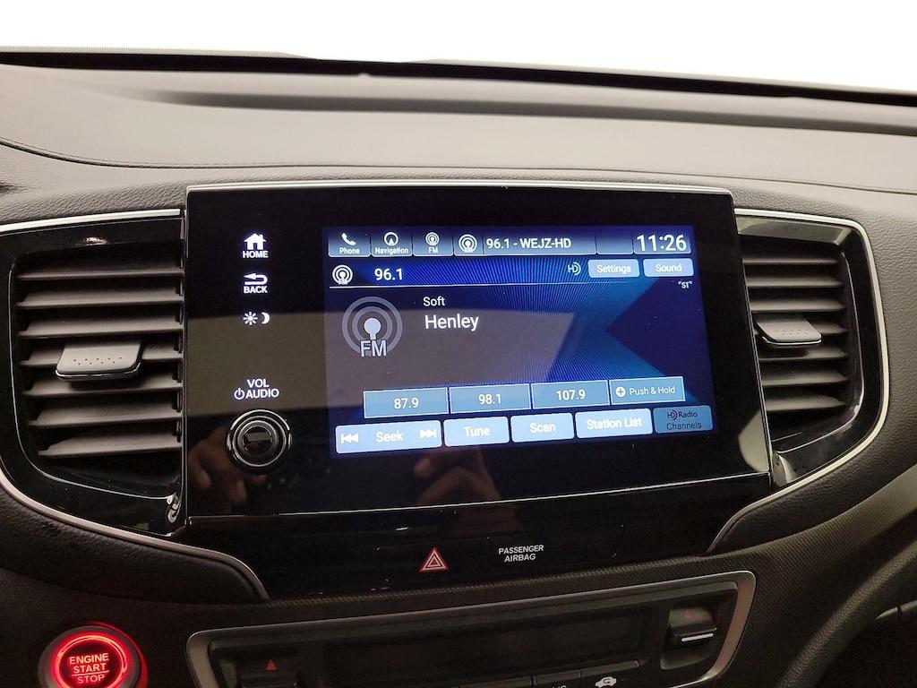 used 2022 Honda Pilot car, priced at $32,998