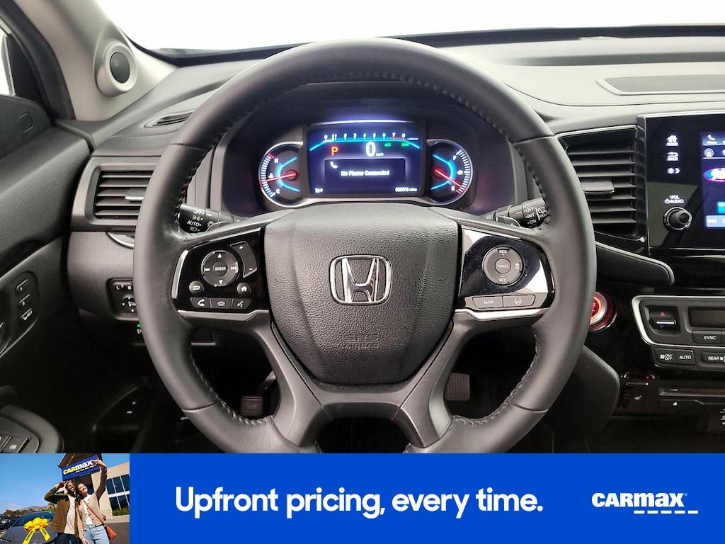 used 2022 Honda Pilot car, priced at $33,998