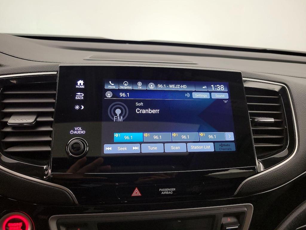 used 2022 Honda Pilot car, priced at $33,998