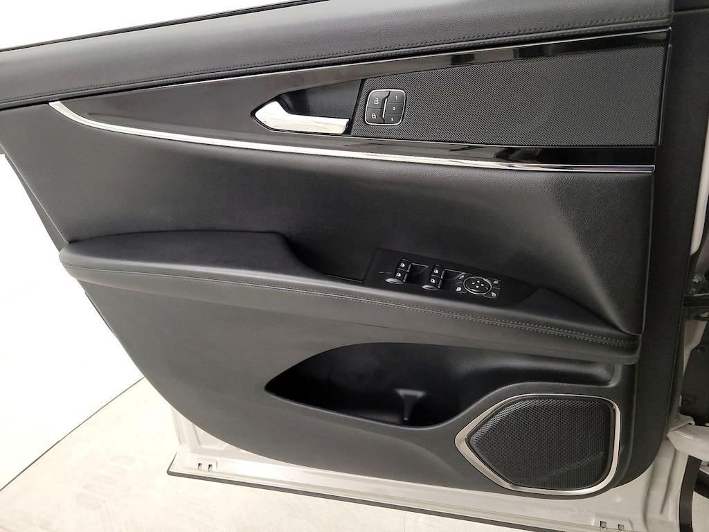 used 2022 Lincoln Nautilus car, priced at $30,998
