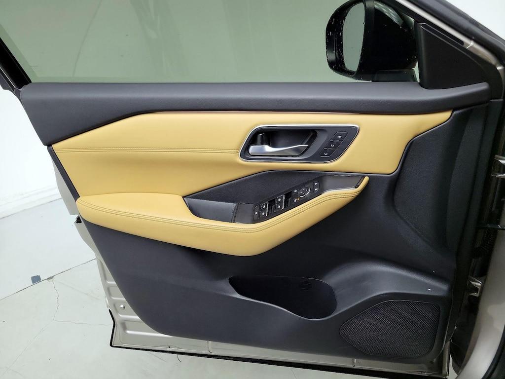 used 2021 Nissan Rogue car, priced at $28,998