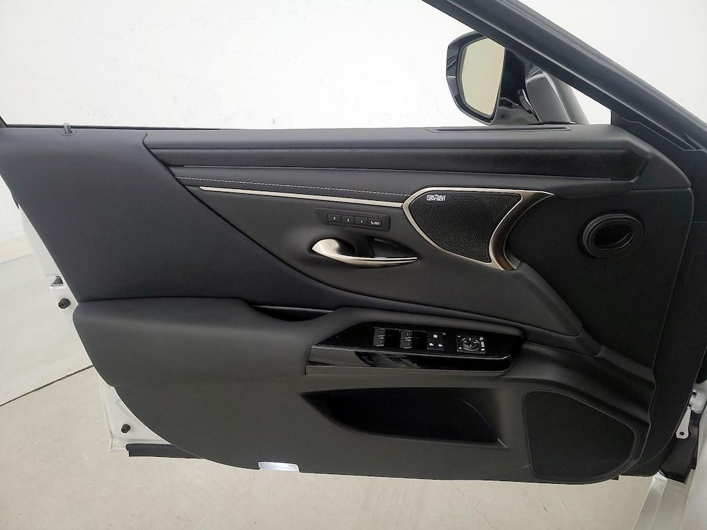 used 2025 Lexus ES 350 car, priced at $47,998