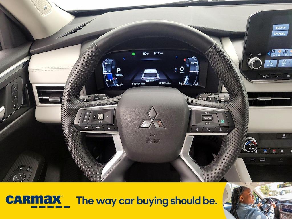 used 2023 Mitsubishi Outlander car, priced at $27,998