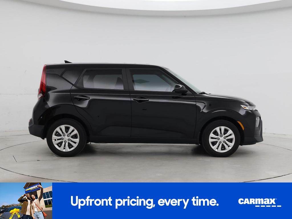 used 2022 Kia Soul car, priced at $17,998