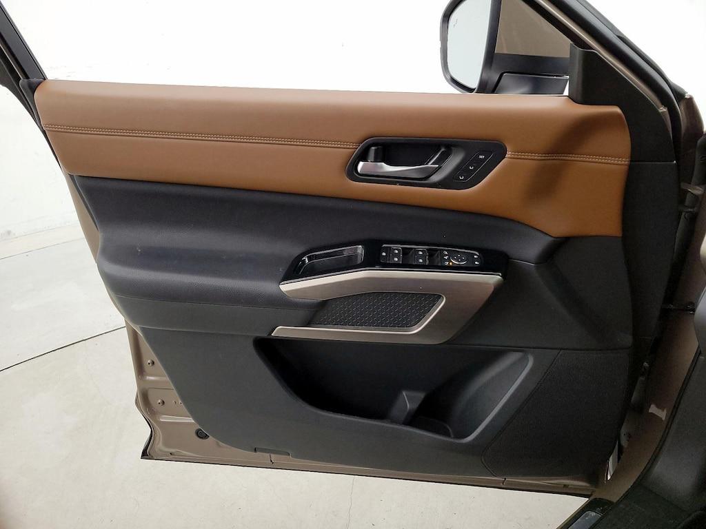 used 2024 Nissan Pathfinder car, priced at $42,998