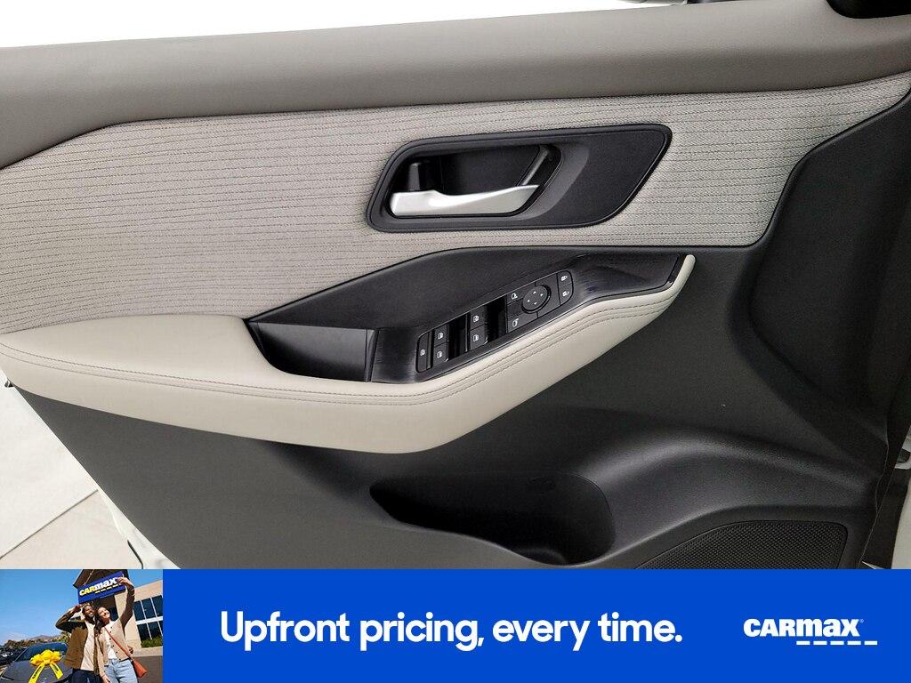 used 2023 Nissan Rogue car, priced at $22,998