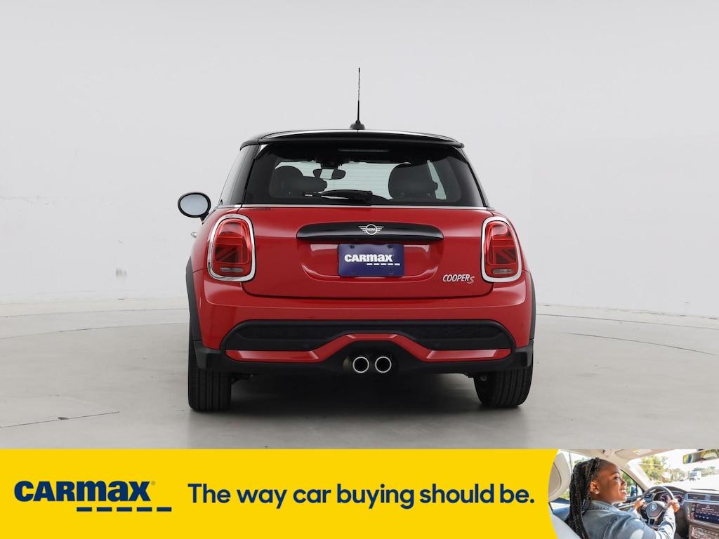 used 2023 MINI Hardtop car, priced at $28,998