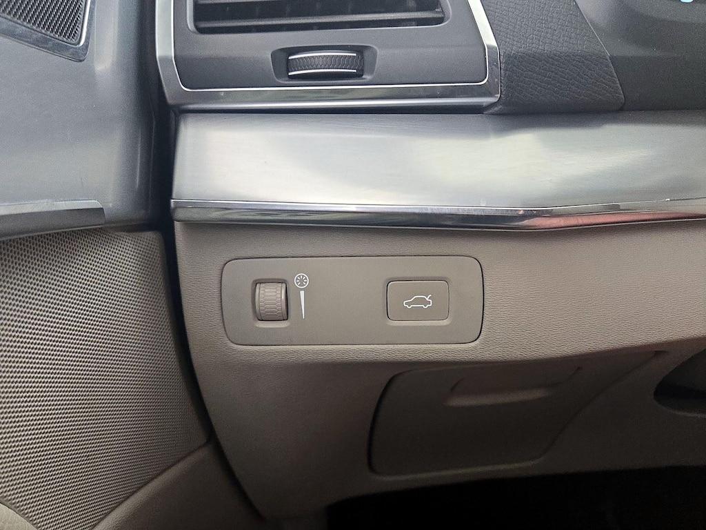 used 2018 Volvo XC90 car, priced at $22,998