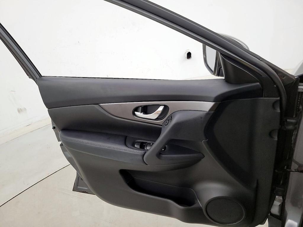 used 2015 Nissan Rogue car, priced at $12,599