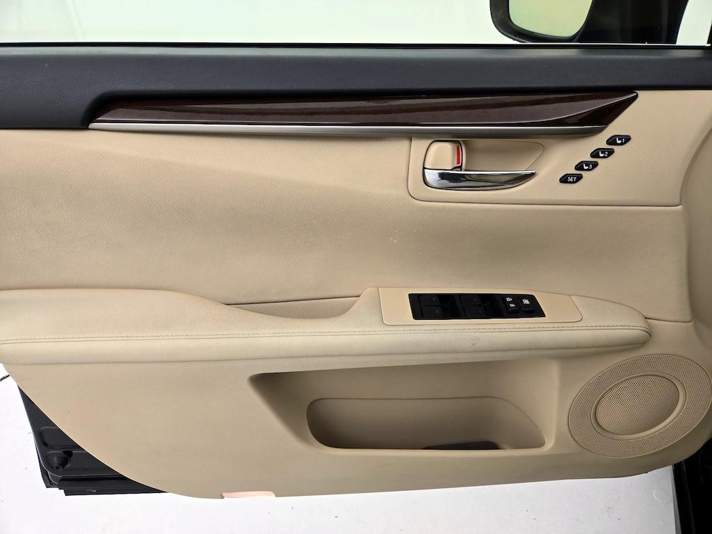 used 2015 Lexus ES 350 car, priced at $16,998